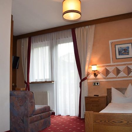 Hotel & Residence Egger Вилландро Экстерьер фото