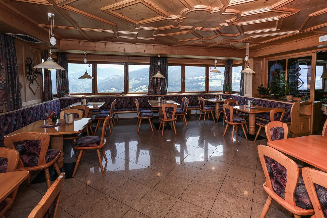 Hotel & Residence Egger Вилландро Экстерьер фото